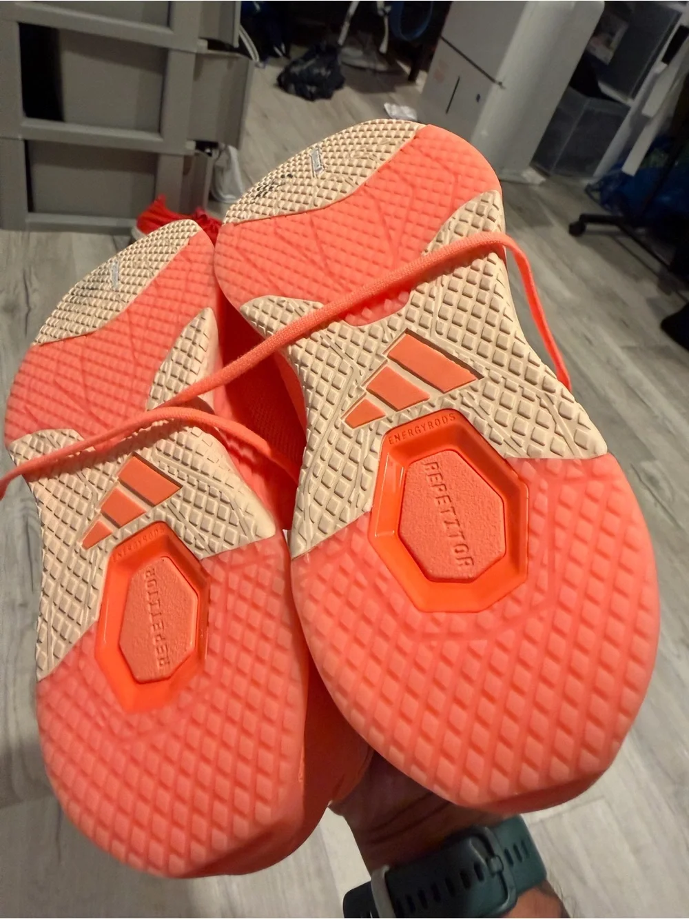 adidas Dropset 4 sz 8 Women's Bright Orange Athletic Sneakers